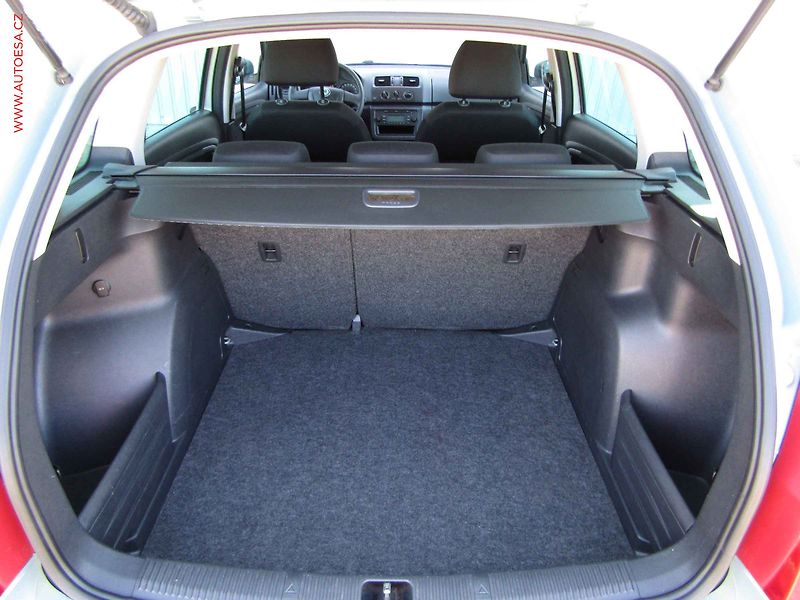 Škoda Fabia (2012) 1.2 TSi, ČR, Ambition - fotka 7 z 14