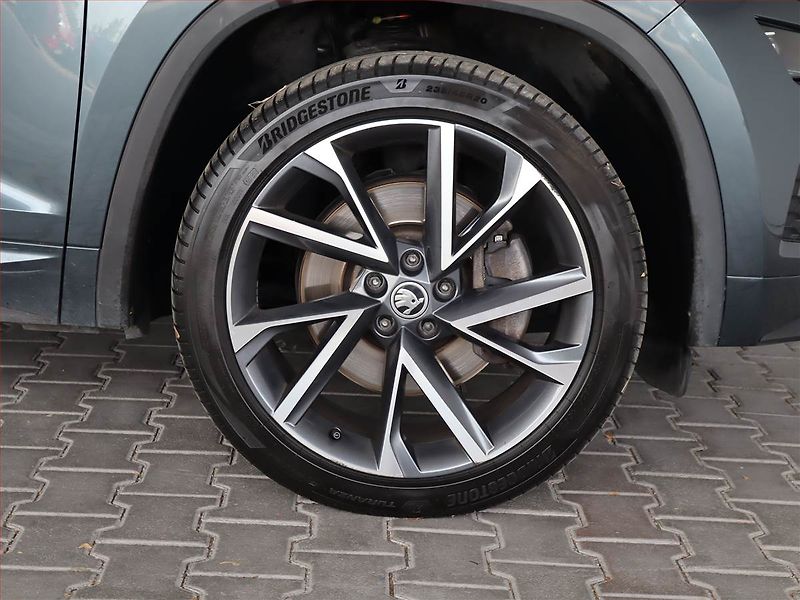 Škoda Kodiaq (2018) Sportline 2.0 TDI 4x4, 4X4 - fotka 15 z 28