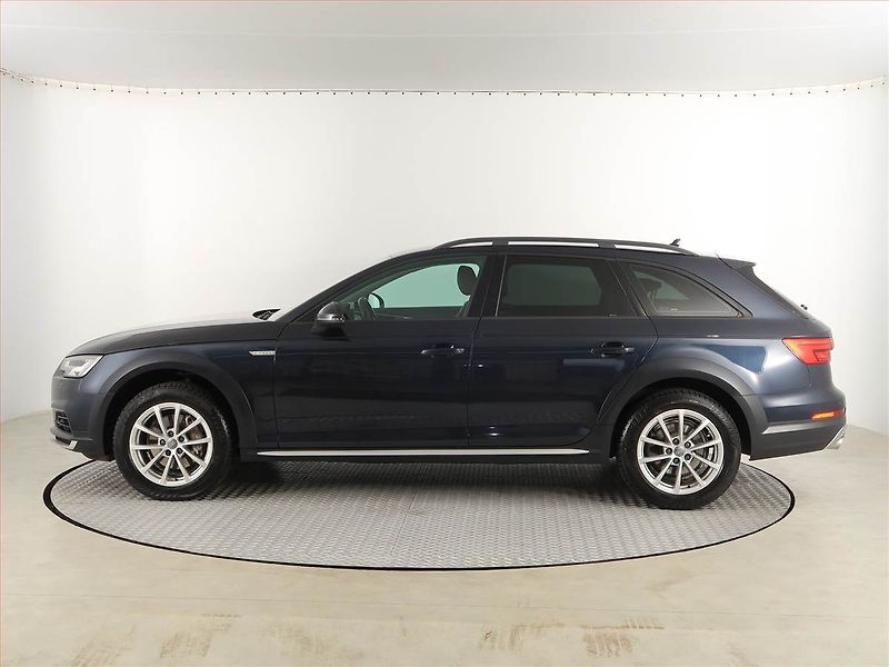 Audi A4 Allroad (2017) 2.0 TDI, 4X4, Automat, Kůže - fotka 3 z 19