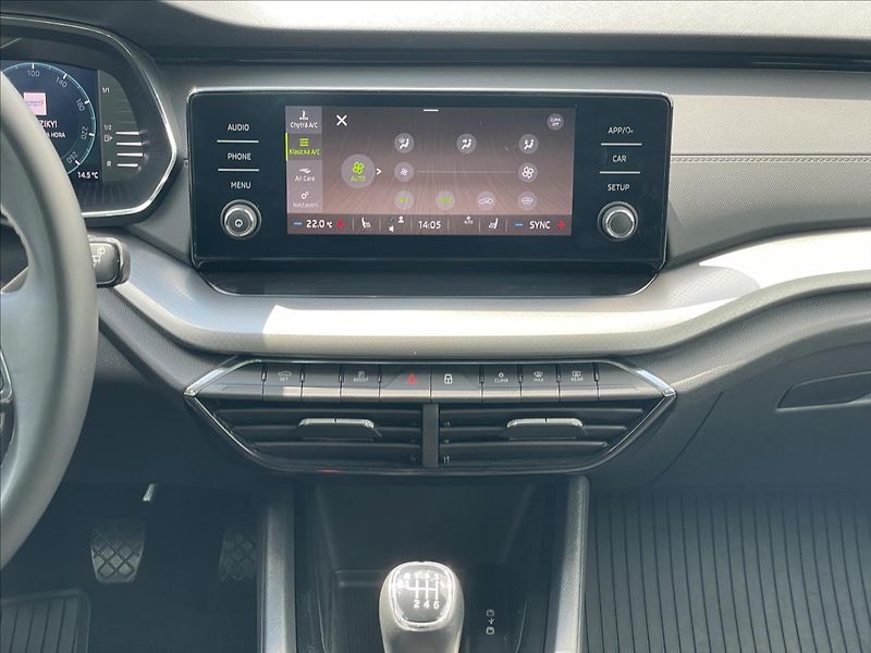 Škoda Octavia 1,5 TSI Ambition Plus KESSY - fotka 11 z 23