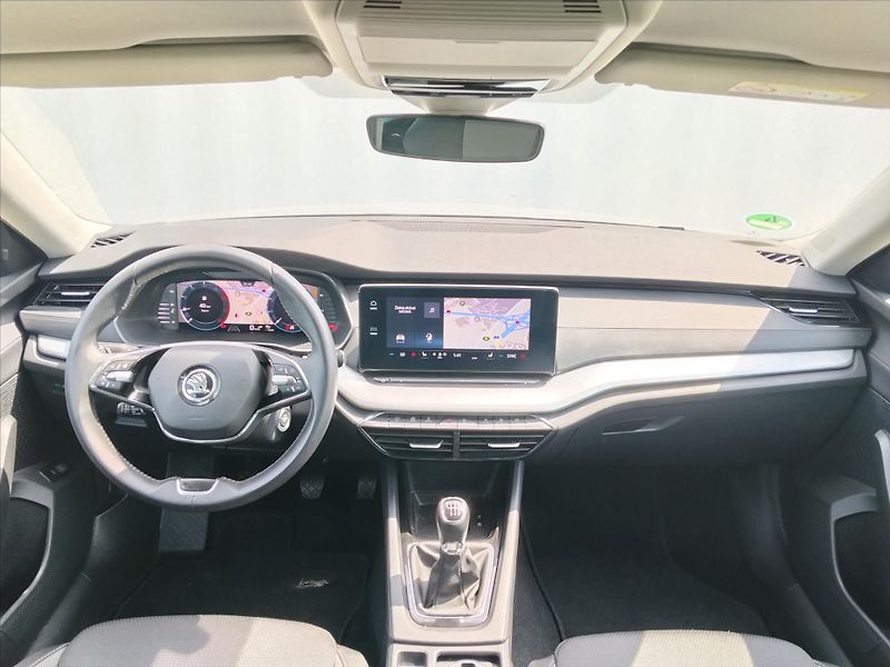 Škoda Octavia 2,0   Ambiente nezávislé topen - fotka 4 z 30
