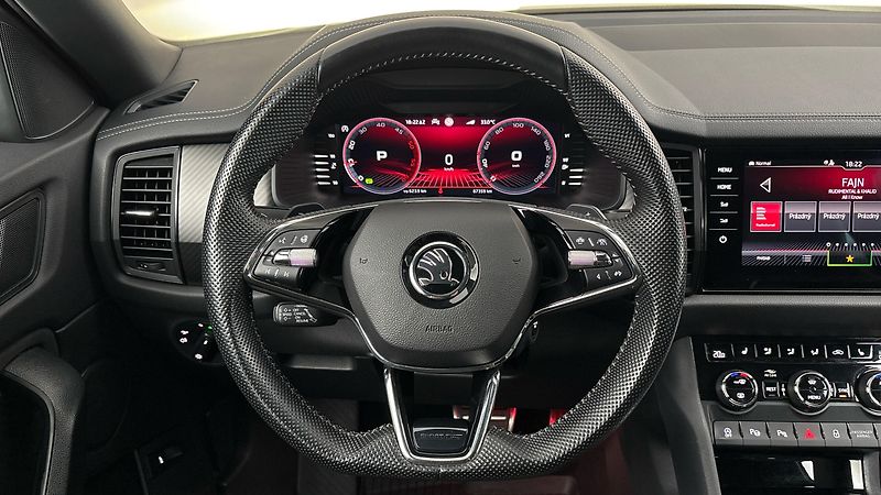 Škoda Kodiaq 2.0 TDI DSG 4x4 Sportline - fotka 9 z 32