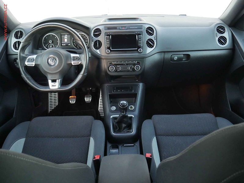 Volkswagen Tiguan (2013) 2.0 TDi 4x4, R-Line, bixen - fotka 8 z 18