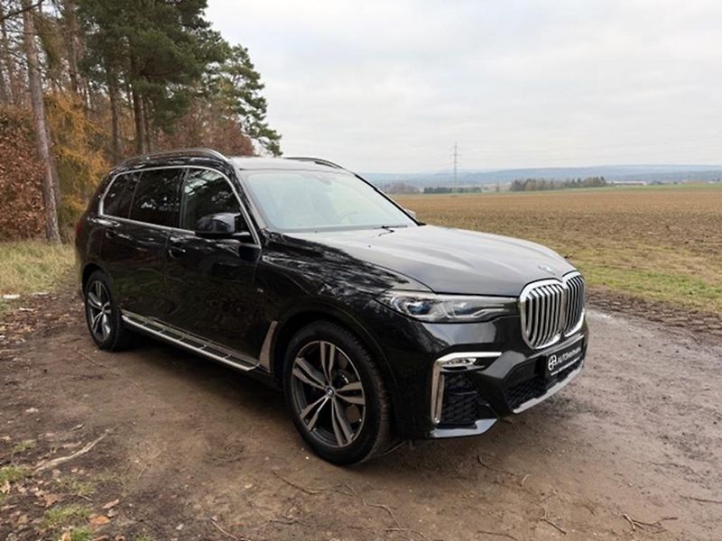 BMW X7 4,0i xDrive,mPaket competition - fotka 1 z 50