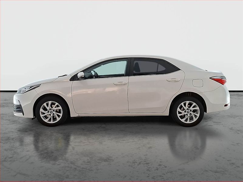 Toyota Corolla (2018) 1.6 Valvematic, Tempomat - fotka 3 z 18