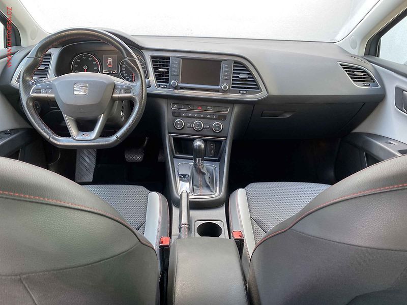 Seat Leon (2015) 1.4TSi, FR, LED - fotka 8 z 20