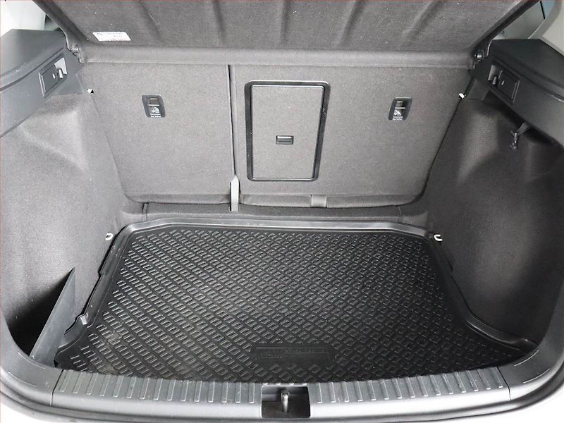 Seat Ateca (2016) 1.0 TSI, Navi, Tempomat - fotka 14 z 19