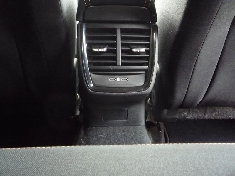 Škoda Scala (2024) 1,0TSi 85kW Top Selection - fotka 20 z 20