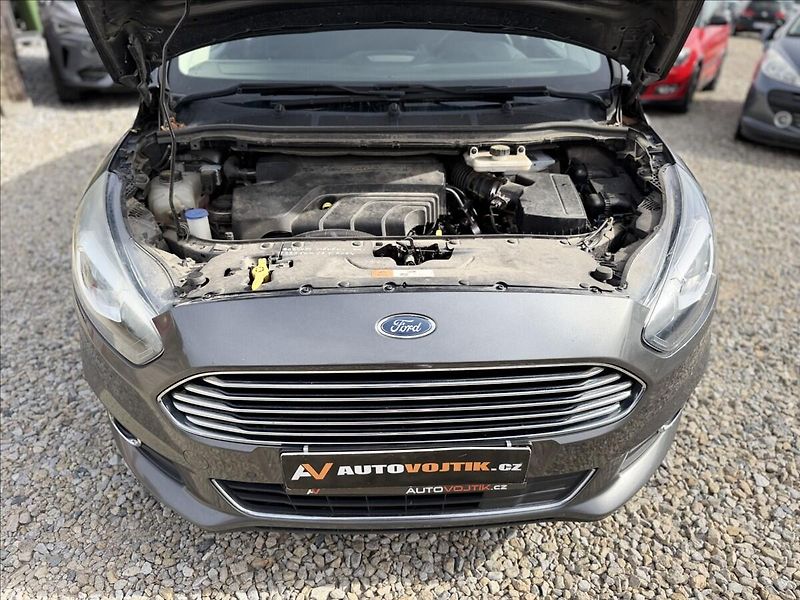 Ford S-MAX 2,0 TDCI 110kW NAVI +SADA KOL - fotka 26 z 27