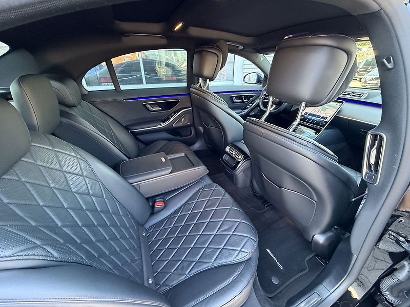 Mercedes-Benz Třídy S 400 d AMG 4MATIC - fotka 11 z 41