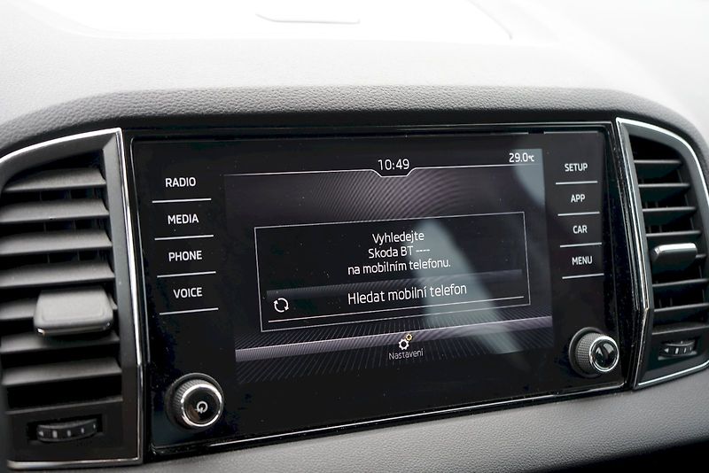 Škoda Karoq (2019) TSI 110 kW Ambition - tažné - fotka 13 z 27
