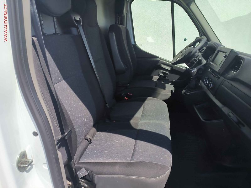 Opel Movano (2021) 2.3CDTi L2H2, stř.nosič, TZ - fotka 22 z 23