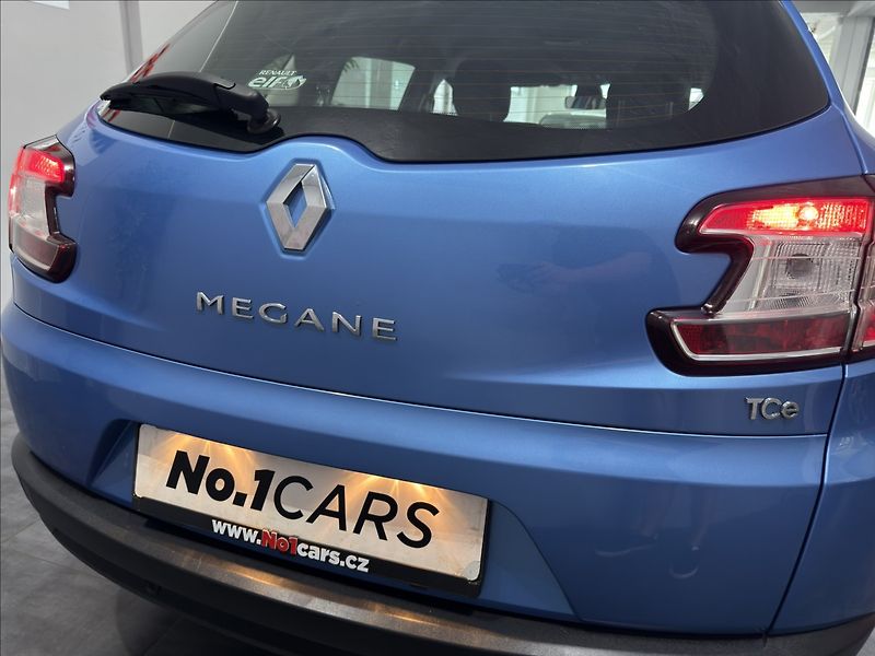 Renault Mégane 1,2   TCe 130 PARIS DELUXE TOP - fotka 31 z 42
