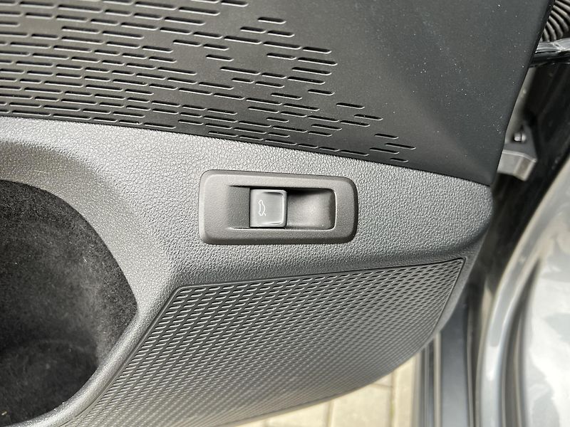Škoda Octavia (2021) 2.0TDi 110KW SCOUT DSG - fotka 11 z 46