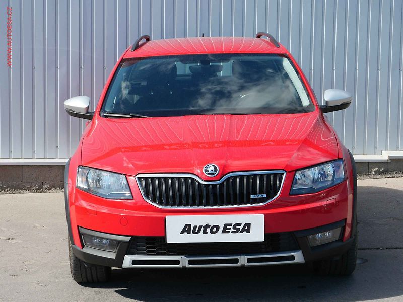 Škoda Octavia (2016) 2.0 TDi 4x4, Scout, DSG - fotka 2 z 26