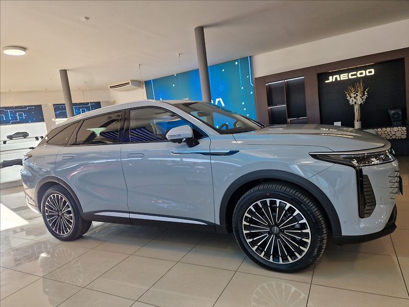 Omoda 9 PHEV (2025) SHS PREMIUM - fotka 9 z 15