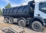 Iveco Trakker (2013) 8x4 sklápěč 40/32t Eur5 - náhled 6