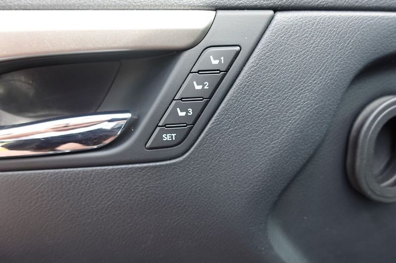 Lexus RX 450h RX450h Executive - fotka 12 z 37