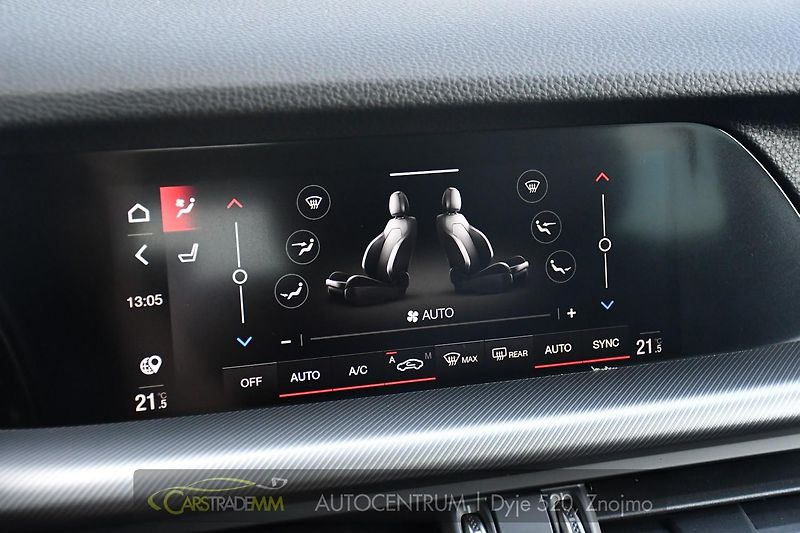 Alfa Romeo Stelvio 2.2 Diesel 16V 154kW Veloce Q4 - fotka 32 z 44