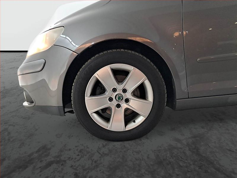 Volkswagen Golf Plus (2005) 2.0 FSI, nová STK, Tažné - fotka 14 z 15