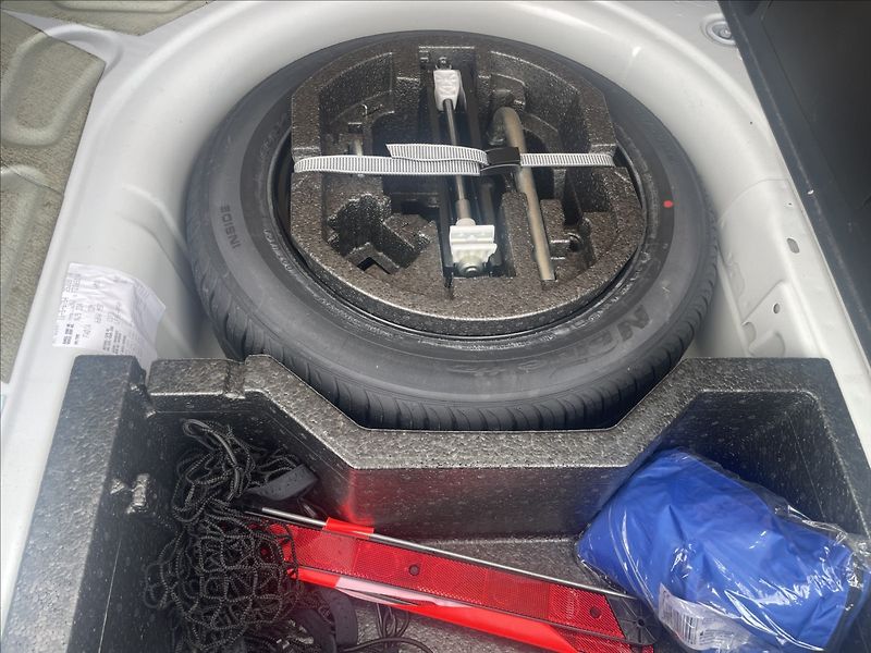 Škoda Fabia 1,4 TDi 66kw Klima FrontAssist - fotka 10 z 32