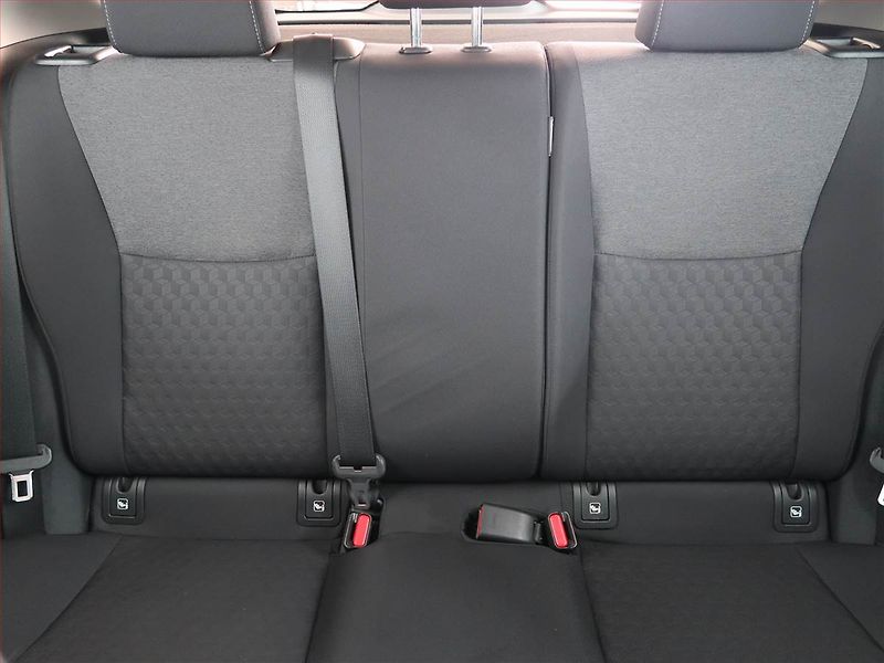 Toyota Yaris (2022) 1.5 VVT-i Hybrid, Automat - fotka 10 z 19