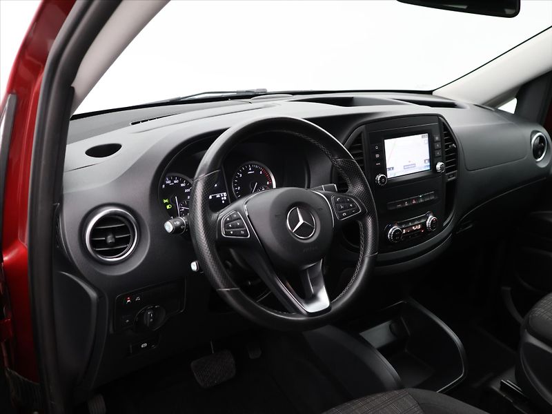 Mercedes-Benz Vito L 2,0 119 CDI 140 kW DPH Aut. - fotka 24 z 31
