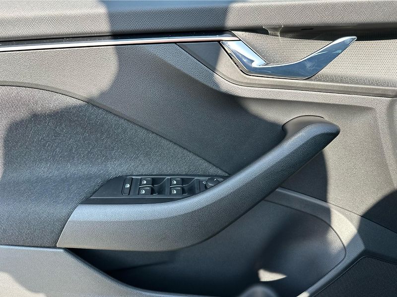 Škoda Kamiq (2027) 1,0 TSI 85 kW 7-stup. automat. - fotka 17 z 24