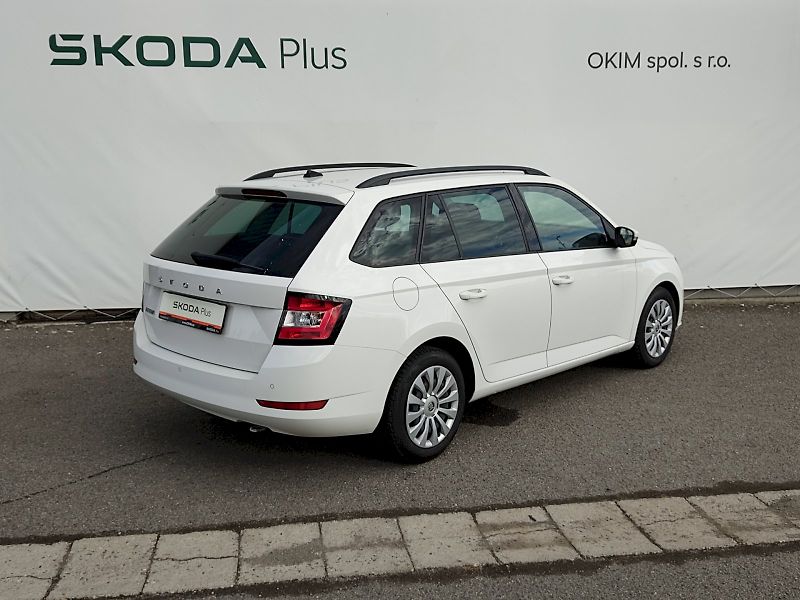 Škoda Fabia (2021) Combi Ambition 1,0 Tsi 70 Kw - fotka 2 z 32
