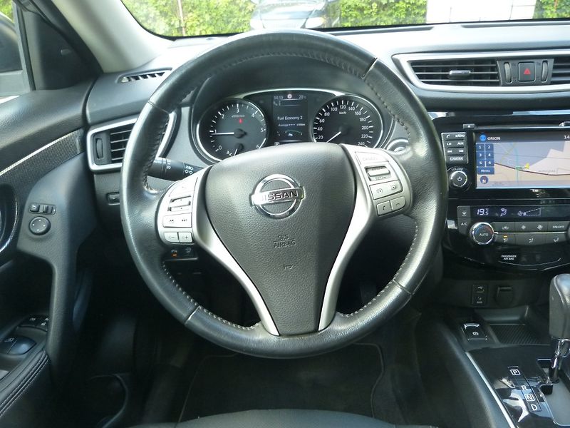 Nissan X-Trail 1.6 dCi - fotka 16 z 19