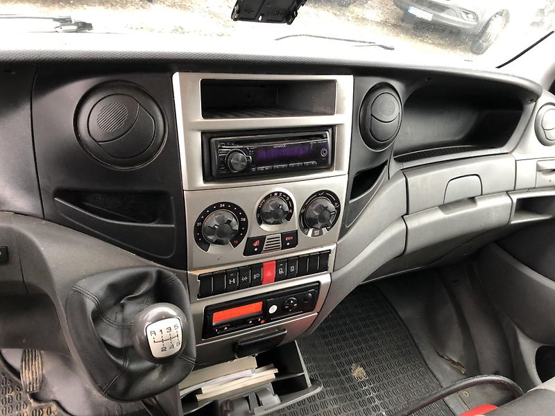 Iveco Daily (2012) 60C15 novy nosič do 3.5t sk.B - fotka 8 z 10