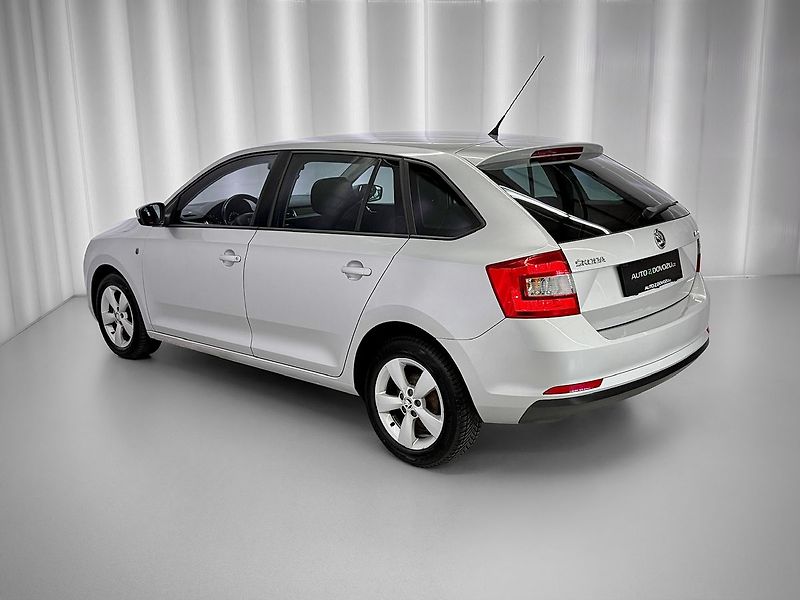 Škoda Rapid 1.2 TSI SPACEBACK AMBITION FRE - fotka 4 z 15