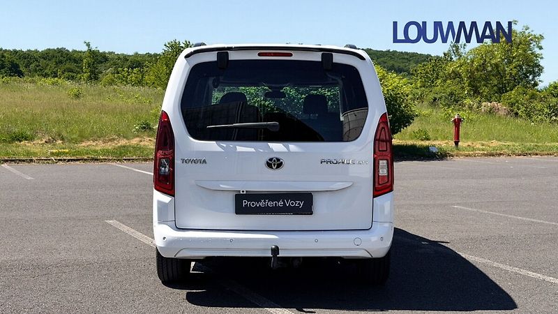 Toyota ProAce City Verso AT FAMILY 7S L2 - fotka 22 z 24