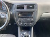 Volkswagen Jetta (2012) 1.2 TSi, Match, +kola - náhled 12
