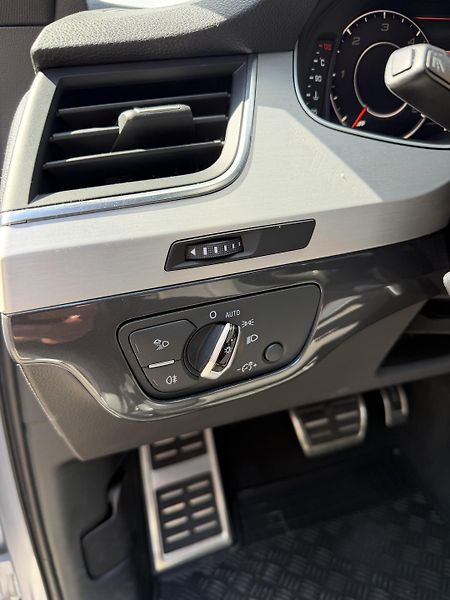 Audi SQ7 (2017) V8 4.0 TDI 320 KW (435 PS) - fotka 30 z 34