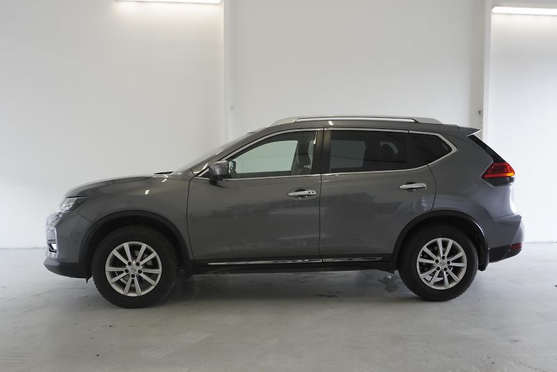 Nissan X-Trail  DIG-T 1,3i TEKNA  AUTOMAT - fotka 6 z 32