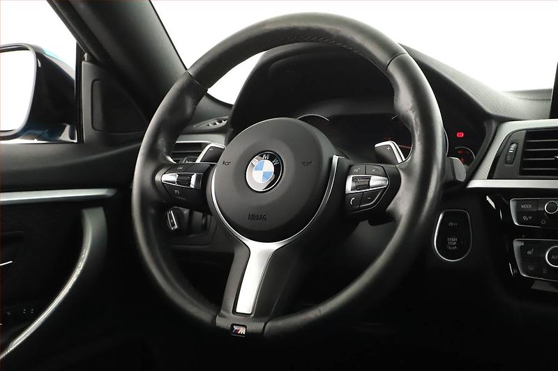 BMW Řada 4 (2017) M Paket 420d xDrive - fotka 8 z 20