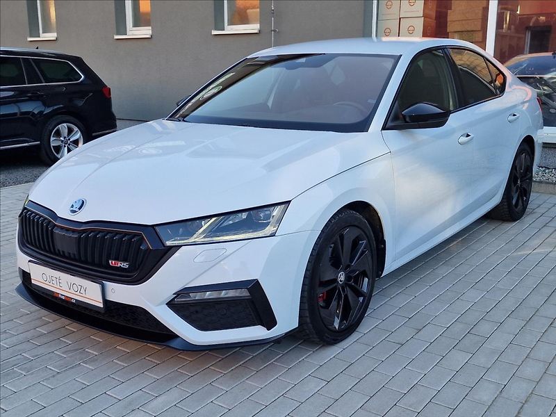Škoda Octavia 2.0 TDI 147kW DSG 4x4 RS,1Maj - fotka 5 z 50