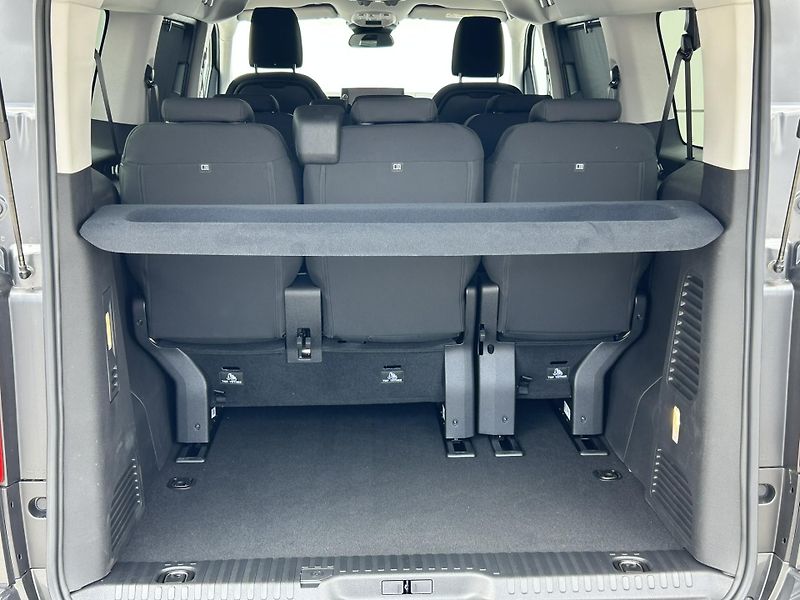 Toyota ProAce Verso (2025) L2 FAMILY 2,0D AT8 8 MÍST - fotka 9 z 14