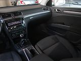 Škoda Superb (2014) 2.0 TDI, Xenony, Tempomat - náhled 8