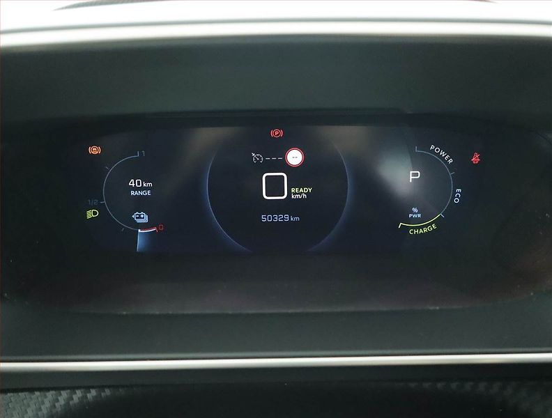 Peugeot 208 (2020) 50 kWh, SoH 95%, Automat - fotka 11 z 18