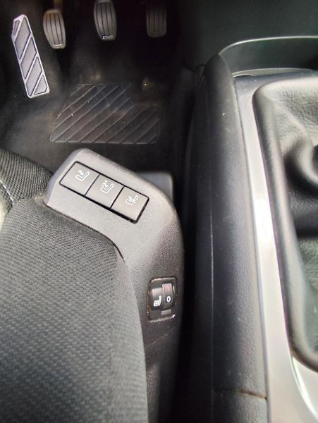 Citroën Grand C4 Picasso (2014) - fotka 22 z 34