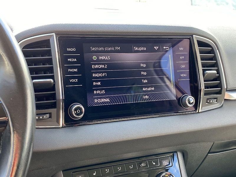 Škoda Karoq (2018) 2.0 TDI 4x4 DSG Style - fotka 12 z 36