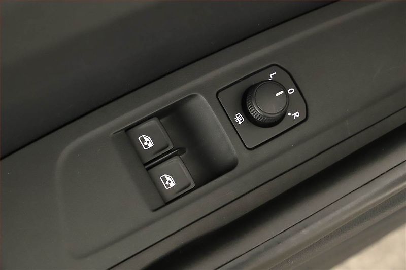 Škoda Fabia (2021) 1.0, Serv.kniha, Tempomat - fotka 14 z 16