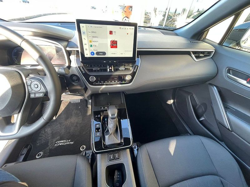 Toyota Corolla Cross 1.8 Hybrid 140 HP STYLE - fotka 18 z 30