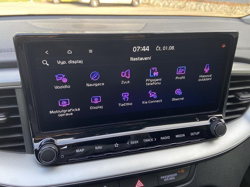 Kia Ceed SW (2025) TOP Tech+Bus 