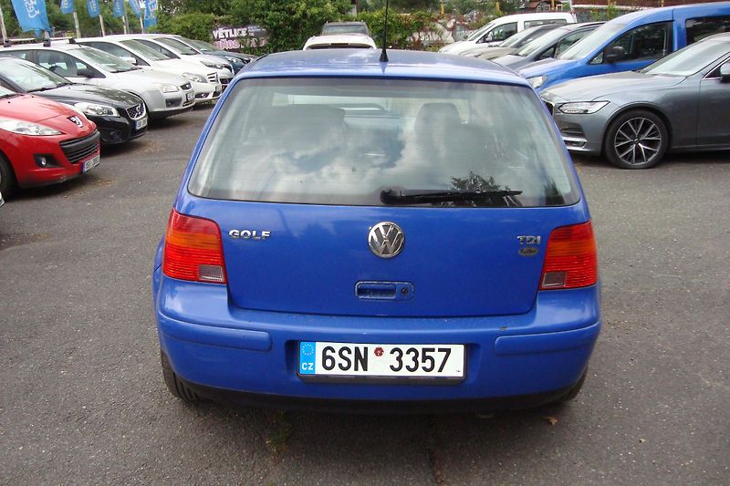 Volkswagen Golf (1998) 1.9 TDi,81 kw - fotka 6 z 35