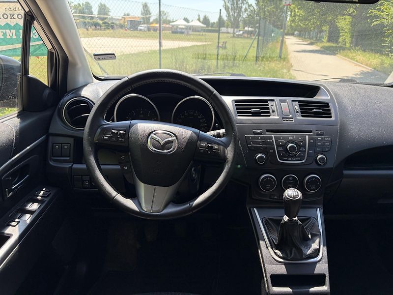 Mazda 5 2.0 Sports-Line - fotka 22 z 32