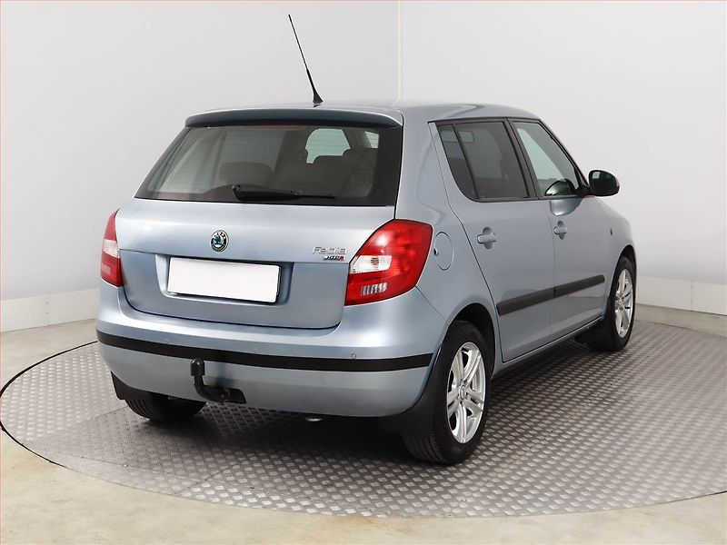 Škoda Fabia (2010) 1.2 12V, Tempomat - fotka 5 z 11