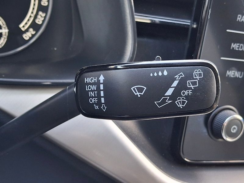 Škoda Kamiq (2019) Style 1,6TDi 85kW - fotka 33 z 35